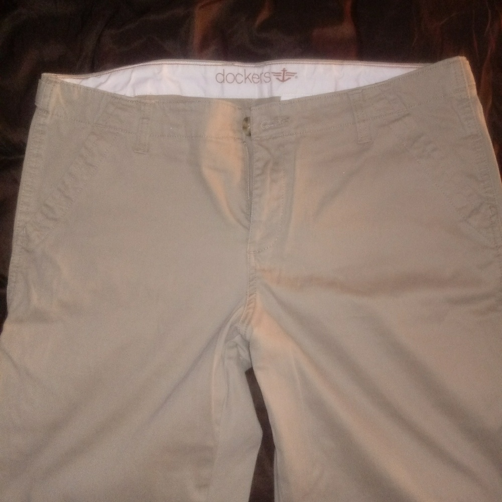 Khakis slacks